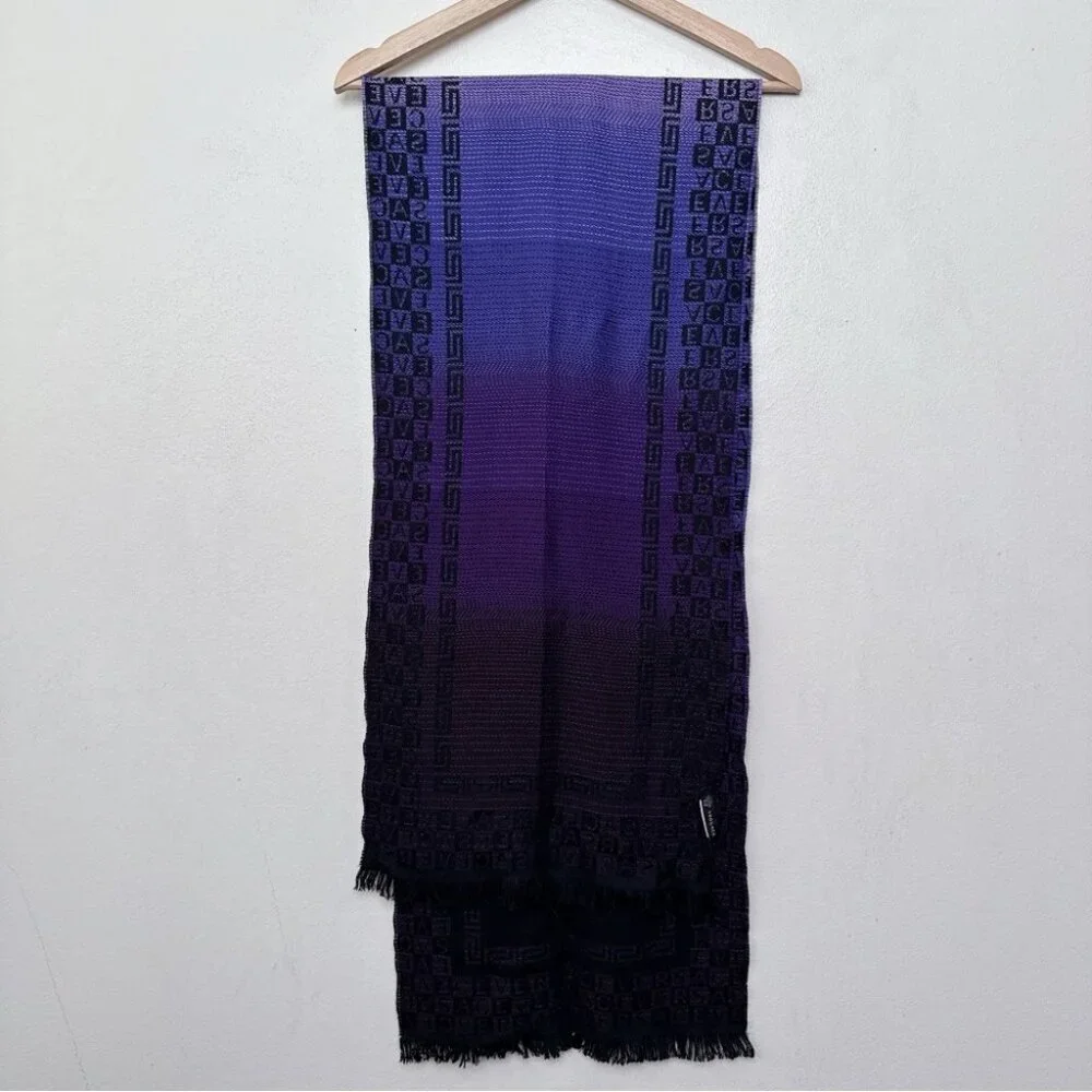 Versace Unisex Purple Ombre Geometric One Size Woven Scarf - Picture 7 of 15